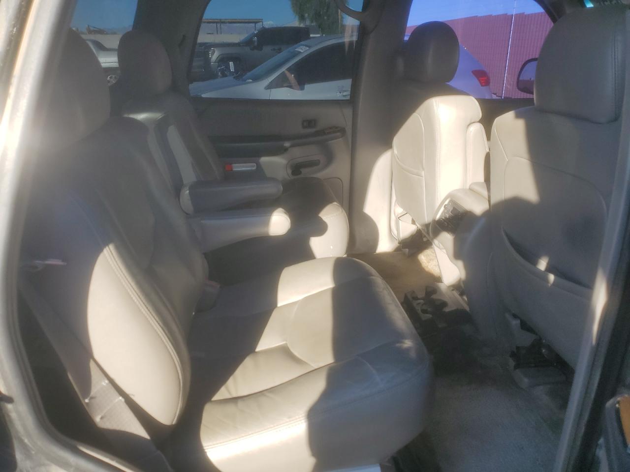 2003 GMC Yukon VIN: 1GKEC13Z73R127636 Lot: 86899635