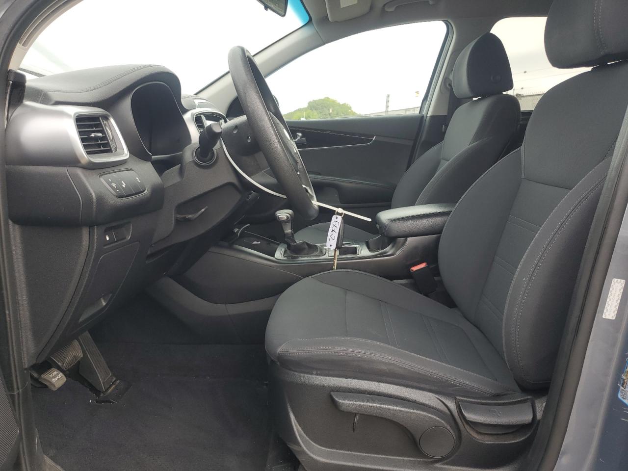 2020 Kia Sorento L VIN: 5XYPG4A33LG642978 Lot: 82263555