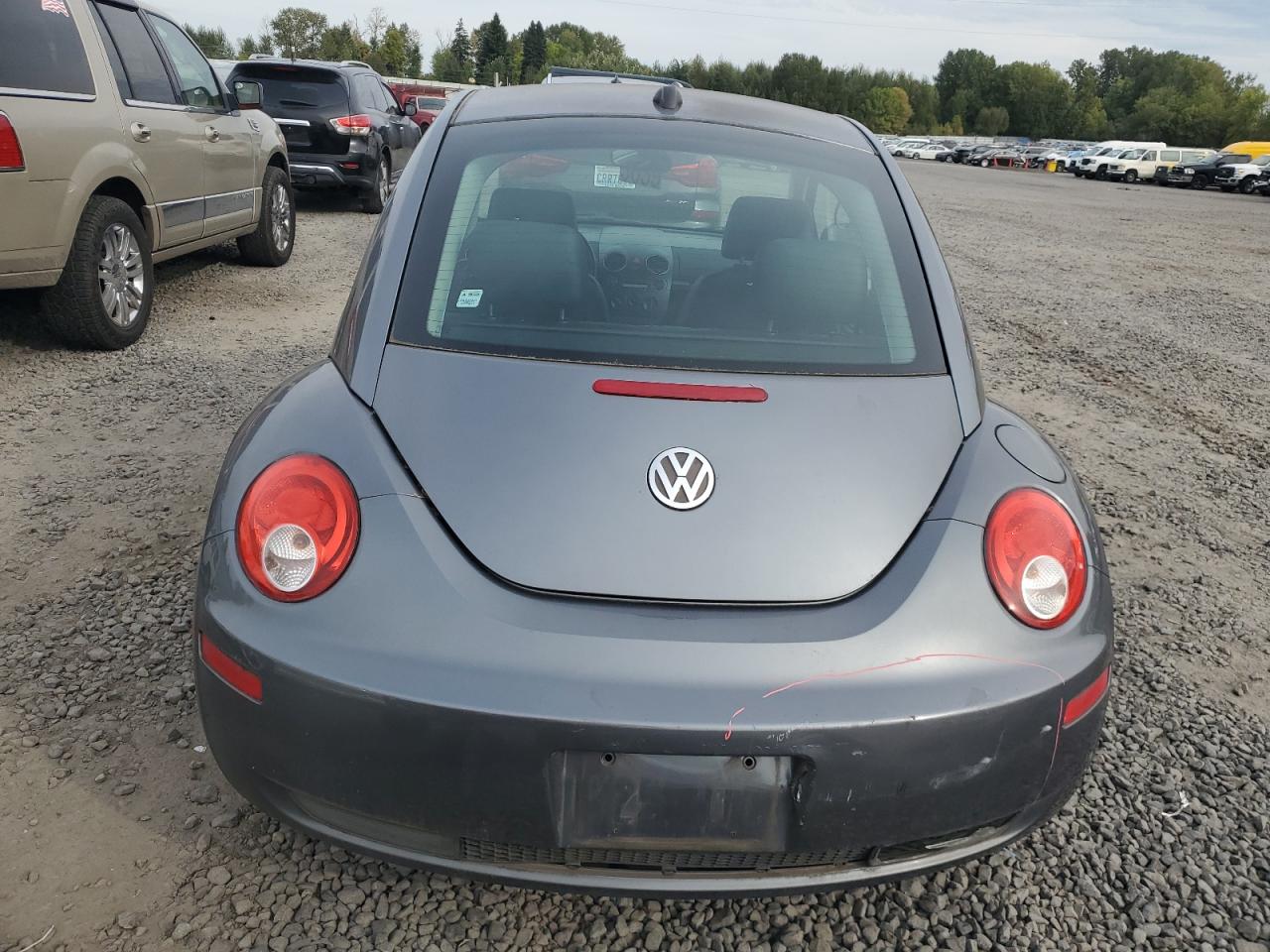2007 Volkswagen New Beetle 2.5L Option Package 2 VIN: 3VWSW31C77M516412 Lot: 82282505