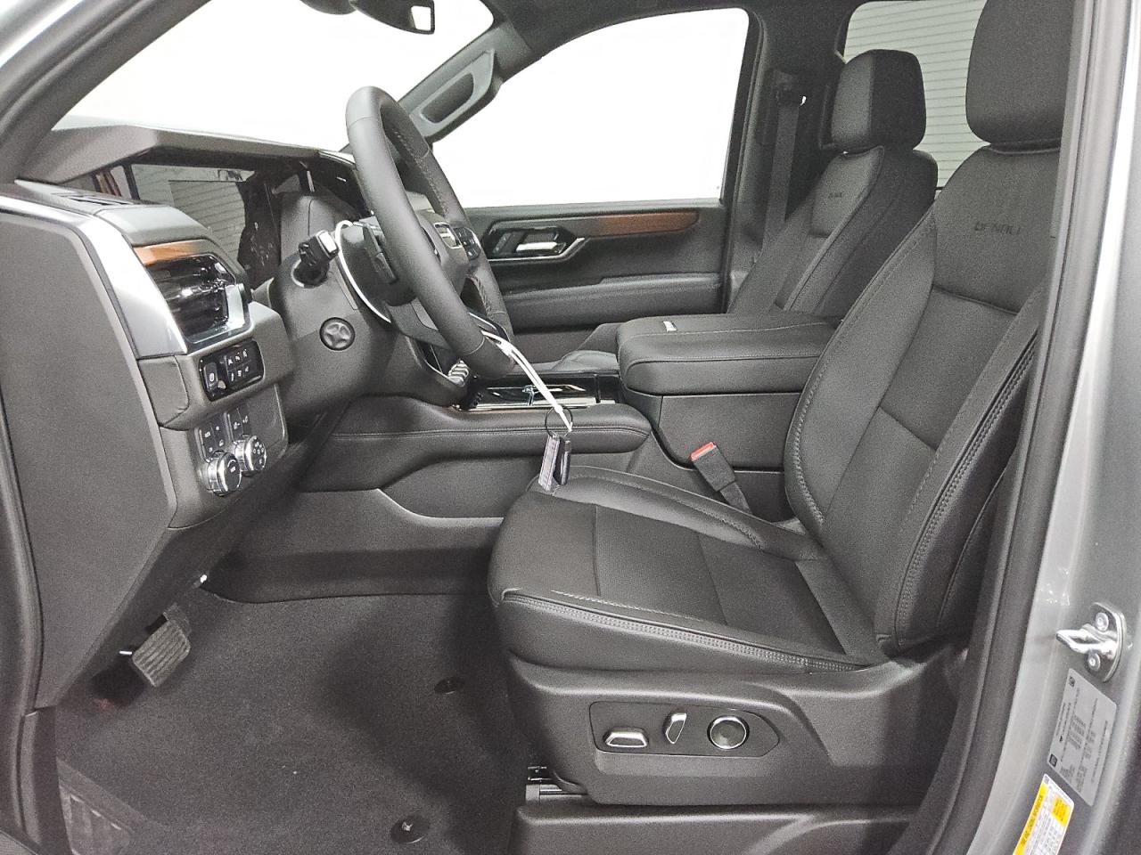 2025 GMC Yukon Xl Denali VIN: 1GKS2JRL9SR346735 Lot: 86296465