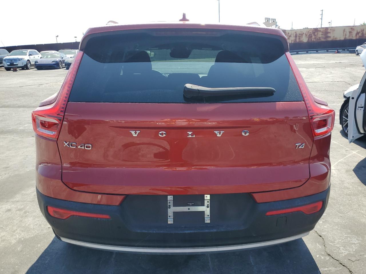 2020 Volvo Xc40 T4 Momentum VIN: YV4AC2HK6L2226997 Lot: 85591245