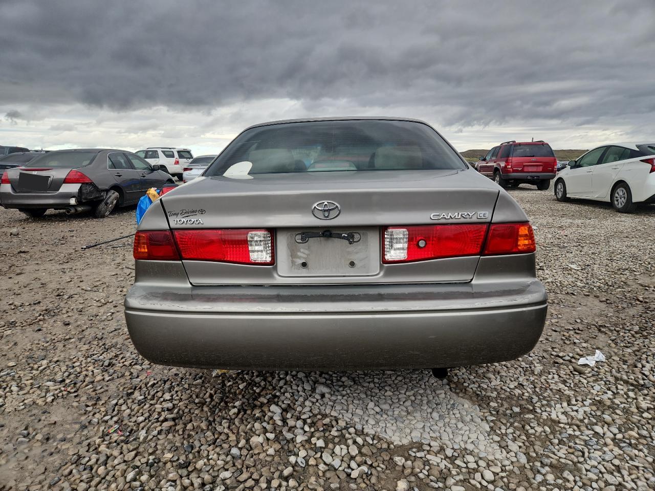 2000 Toyota Camry Ce VIN: 4T1BG22K9YU001131 Lot: 87430025