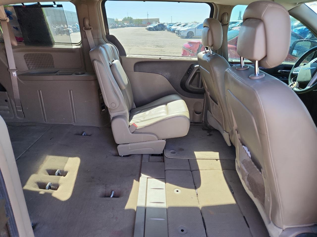 2014 Chrysler Town & Country Touring VIN: 2C4RC1BG5ER297715 Lot: 82398445