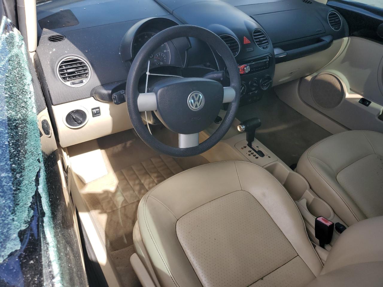 2008 Volkswagen New Beetle Convertible S VIN: 3VWPF31Y48M419798 Lot: 85890605