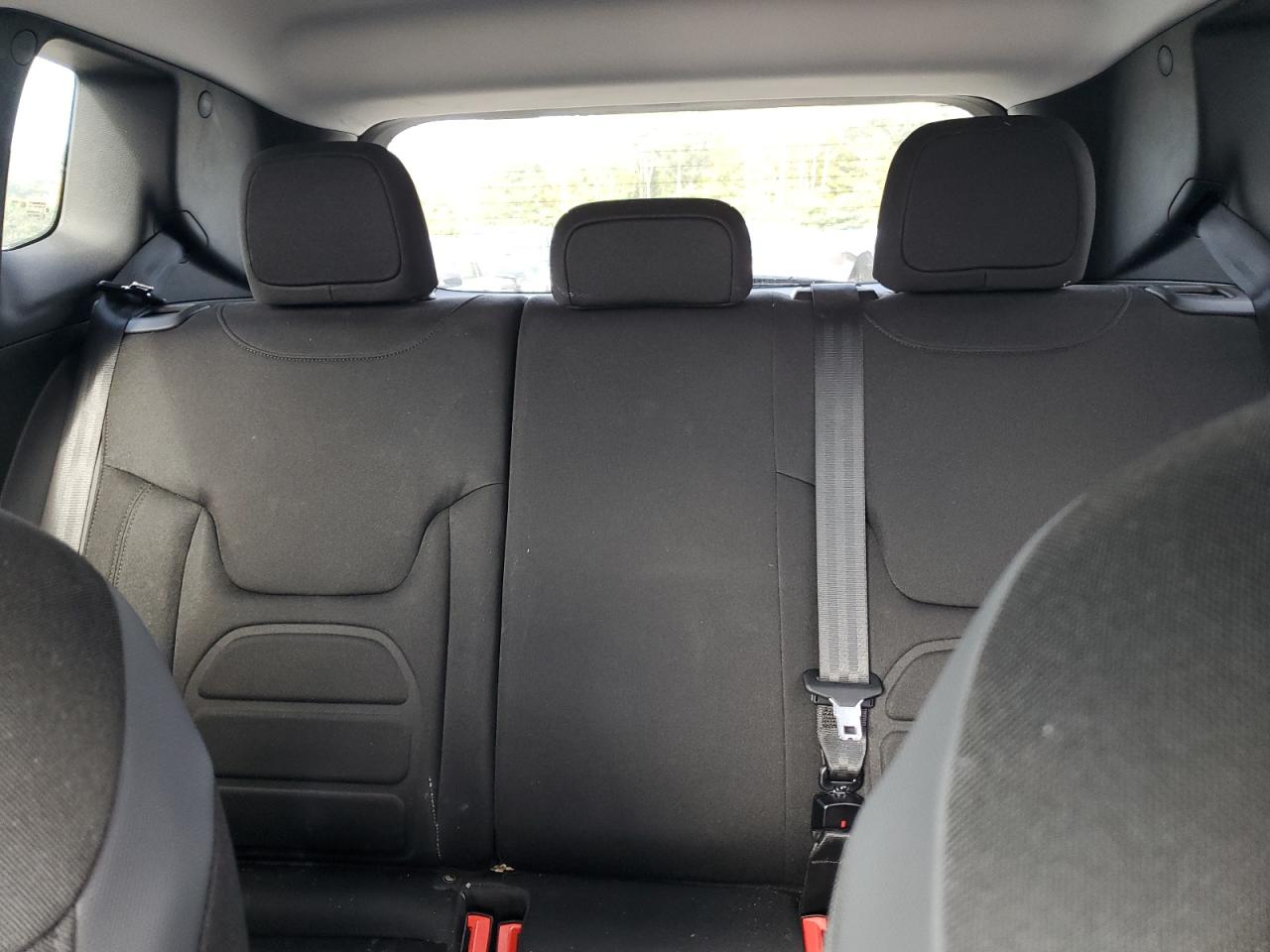 2017 Jeep Renegade Latitude VIN: ZACCJBBB3HPF88101 Lot: 86700245