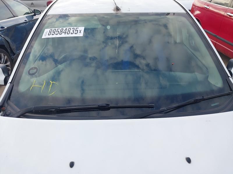 2013 DACIA SANDERO 1.2 16V LAUREATE 5DR