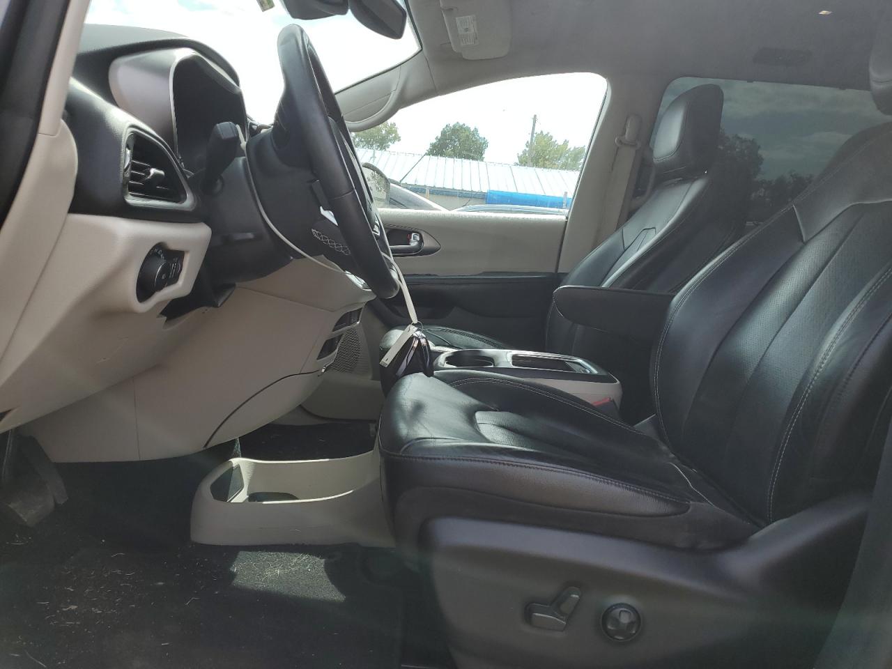 2022 Chrysler Pacifica Touring L VIN: 2C4RC1BG5NR133008 Lot: 85194545