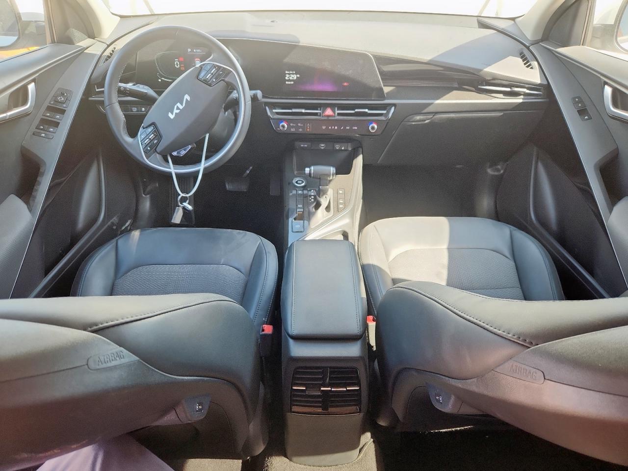 2023 Kia Niro Ex VIN: KNDCR3LE3P5044812 Lot: 86454905