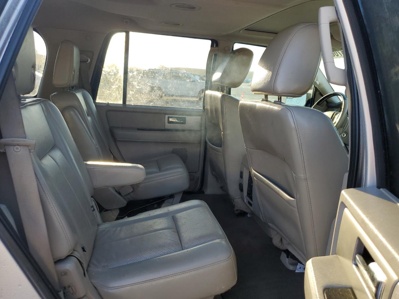 2013 Ford Expedition Limited VIN: 1FMJU1K58DEF24802 Lot: 87069495