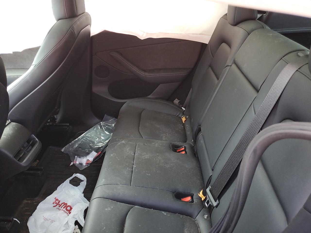 2023 Tesla Model Y VIN: 7SAYGDEE6PF598765 Lot: 85528725