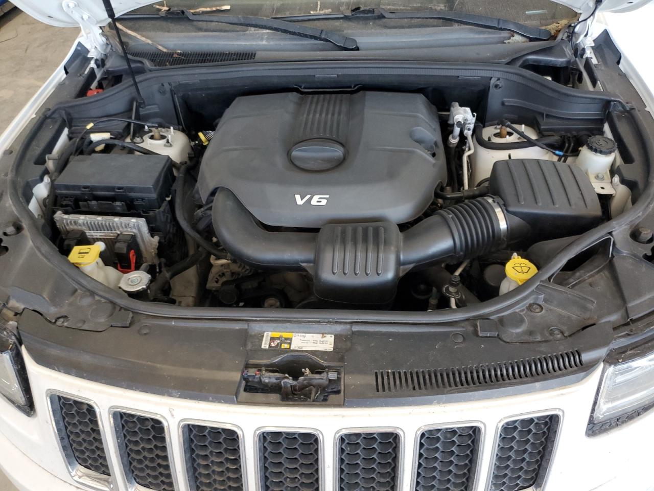 2014 Jeep Grand Cherokee Overland VIN: 1C4RJFCG6EC359388 Lot: 85669855