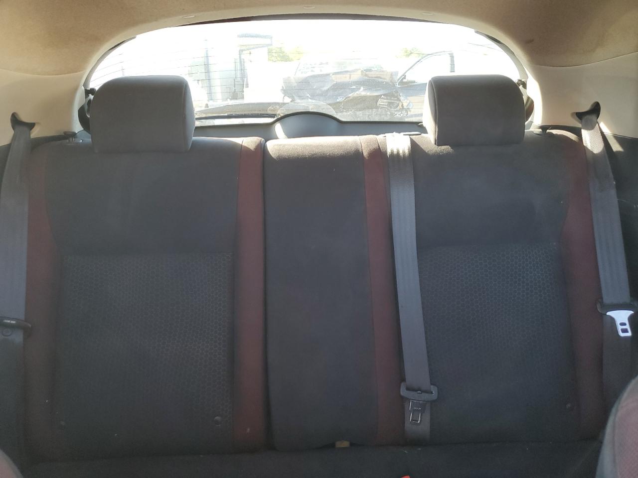 2015 Nissan Juke S VIN: JN8AF5MV5FT552174 Lot: 85272815