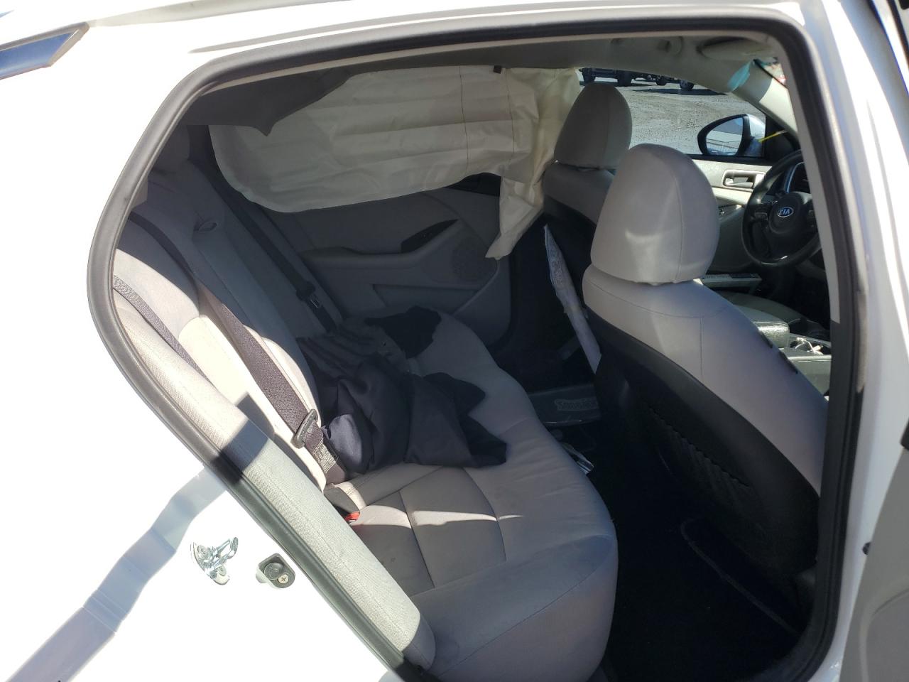 2015 Kia Optima Lx VIN: 651597 Lot: 85935365