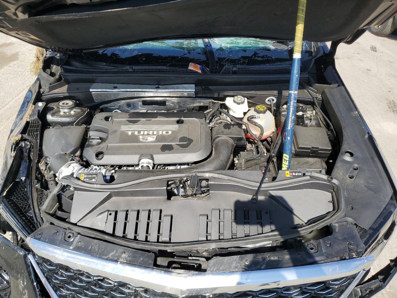 2024 Cadillac Xt4 Premium Luxury VIN: 1GYFZCR44RF116474 Lot: 85124315