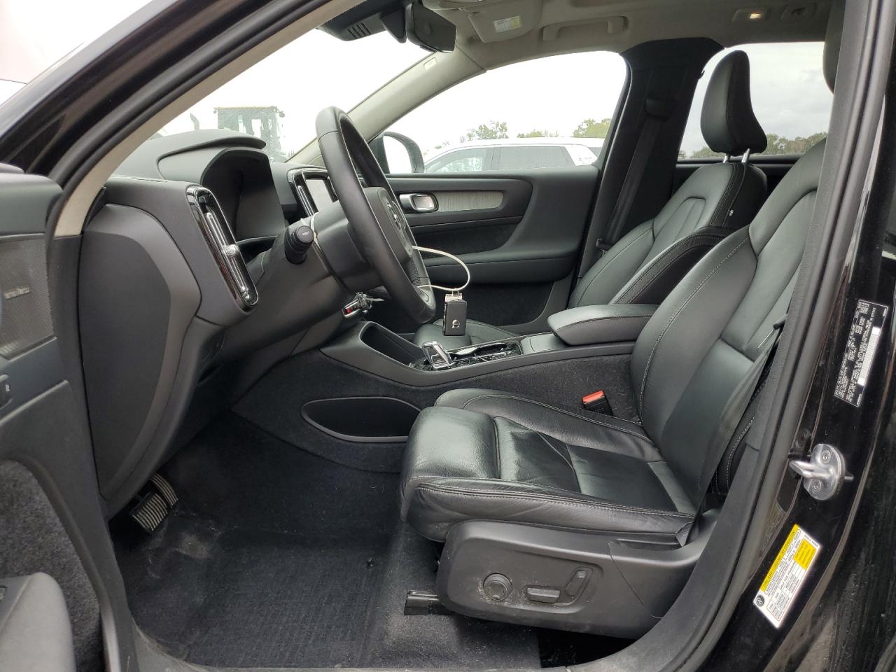 2023 Volvo Xc40 Ultimate VIN: YV4L12UX2P2021019 Lot: 83828985