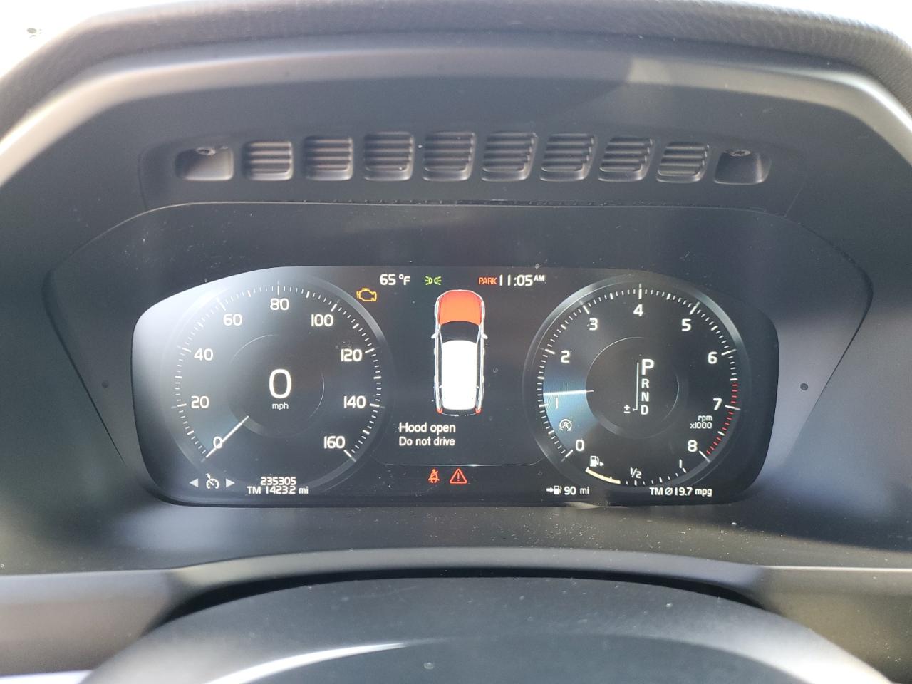 2016 Volvo Xc90 T6 VIN: YV4A22PK3G1016163 Lot: 85150735