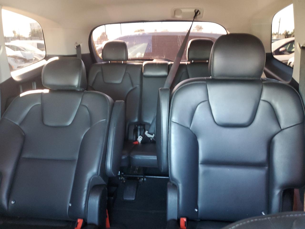 2021 Kia Telluride S VIN: 5XYP64HC0MG109805 Lot: 90718505