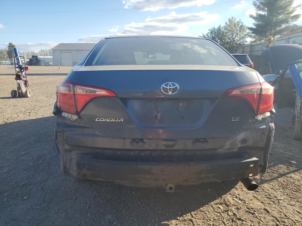 2017 Toyota Corolla L VIN: 5YFBURHE1HP605566 Lot: 86124705