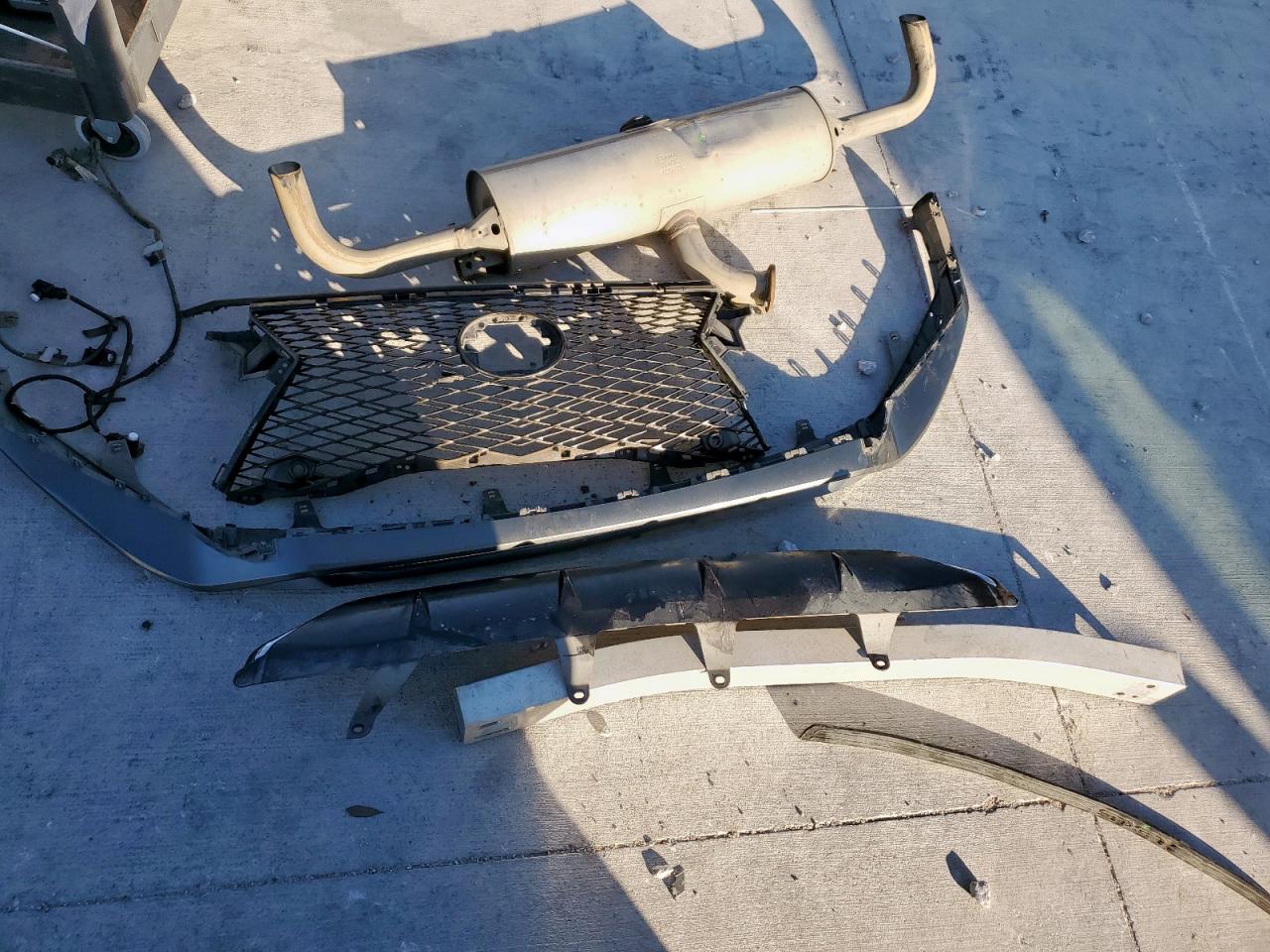 2017 Lexus Rx 350 Base VIN: 2T2ZZMCA4HC085673 Lot: 90697875