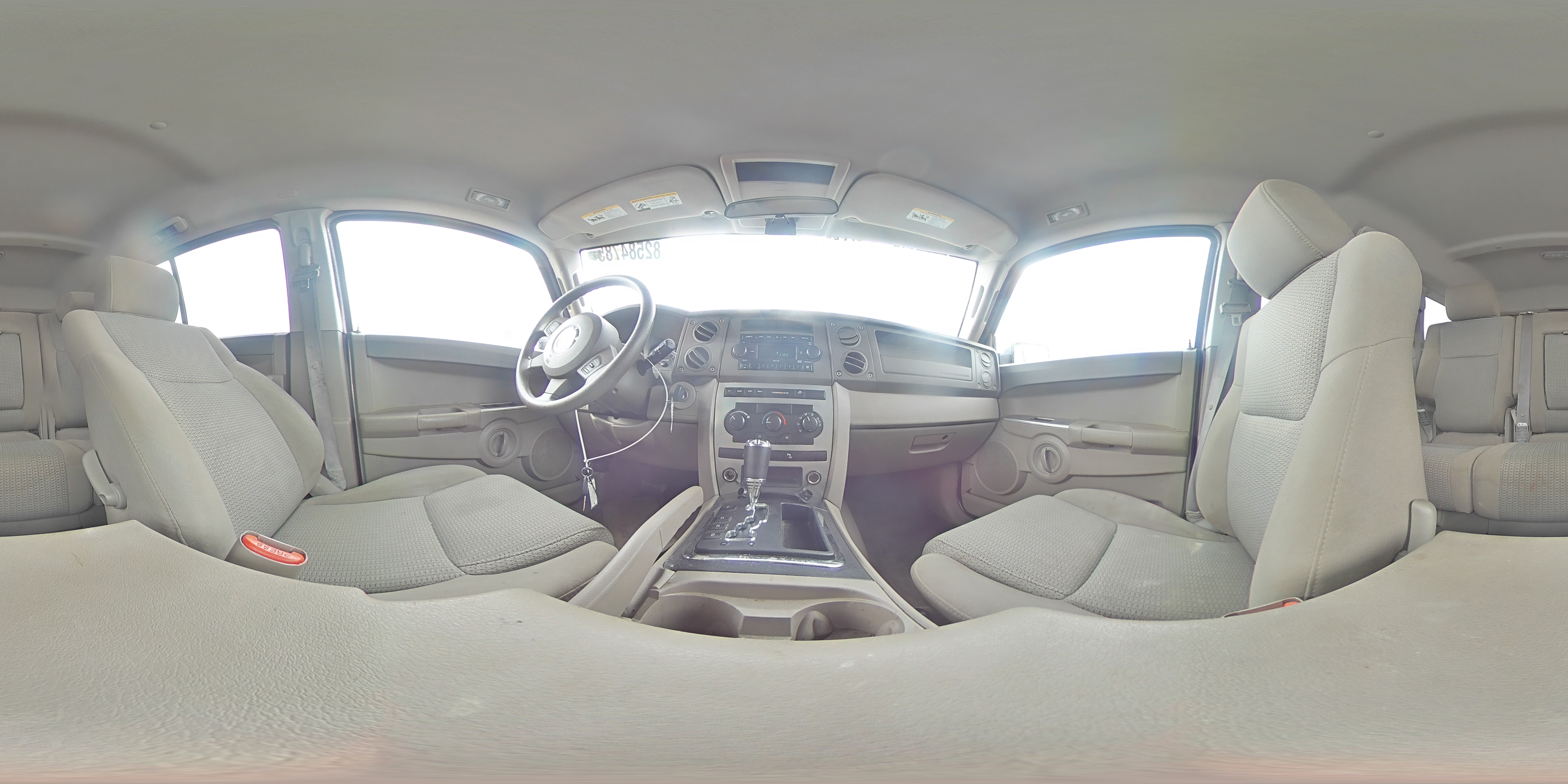 2007 Jeep Commander VIN: 1J8HG48K37C611301 Lot: 82584785