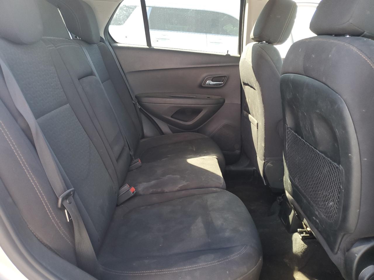 2019 Chevrolet Trax Ls VIN: 3GNCJKSB8KL168700 Lot: 87296445