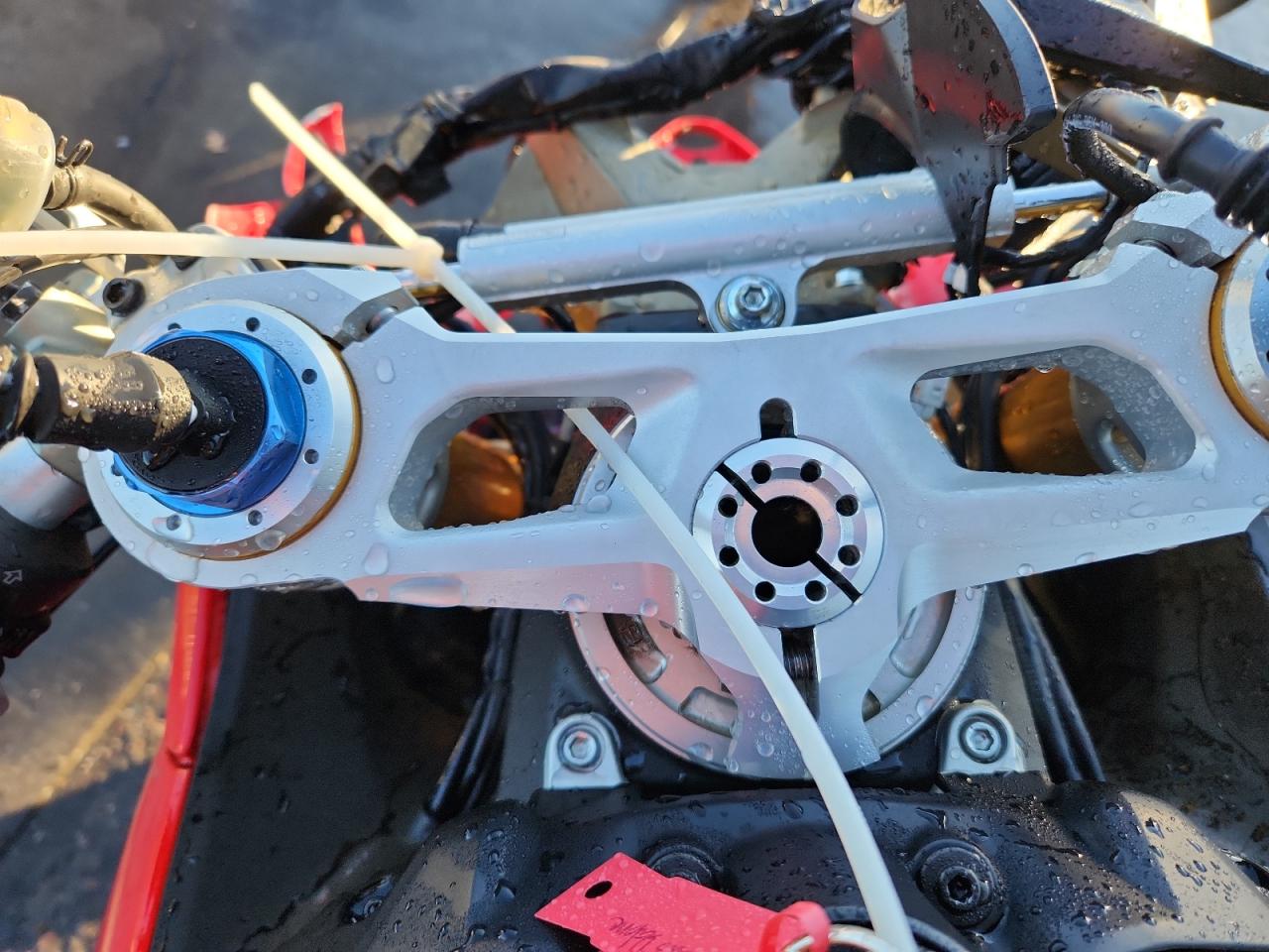 2017 Ducati Superbike 1299 Panigale VIN: ZDM14BYWXHB008821 Lot: 90837555