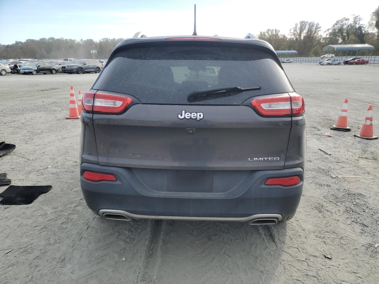 2016 Jeep Cherokee Limited VIN: 1C4PJLDS3GW238389 Lot: 82708545