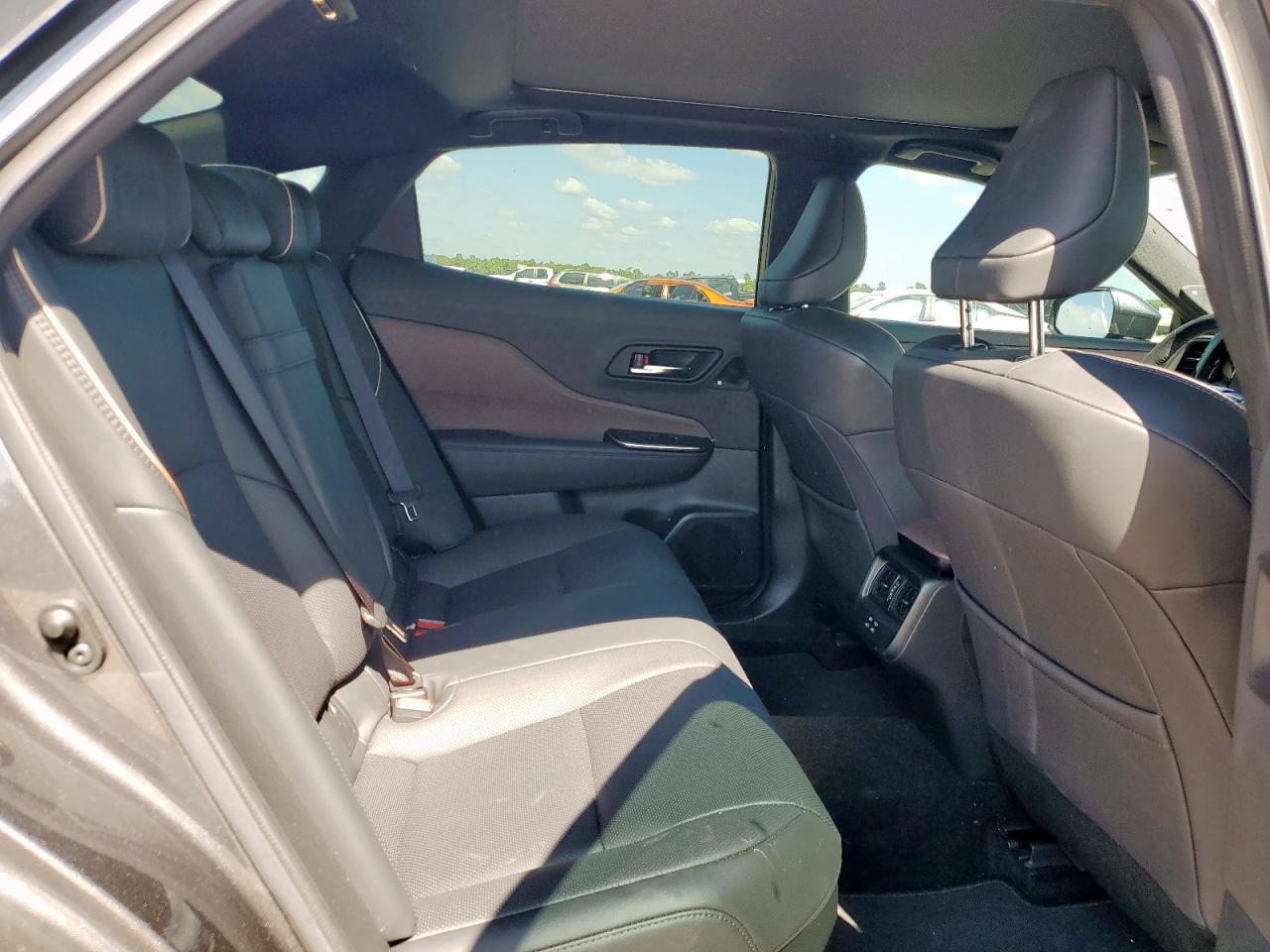 2023 Toyota Crown Xle VIN: JTDAAAAF1P3018056 Lot: 82397875