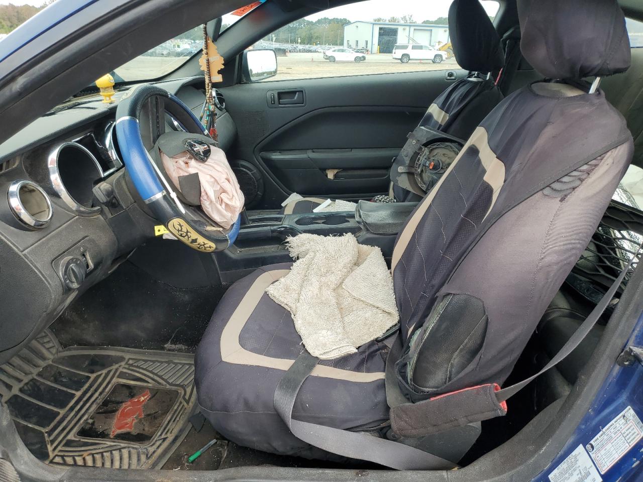 2006 Ford Mustang VIN: 1ZVFT80N965101476 Lot: 82708485