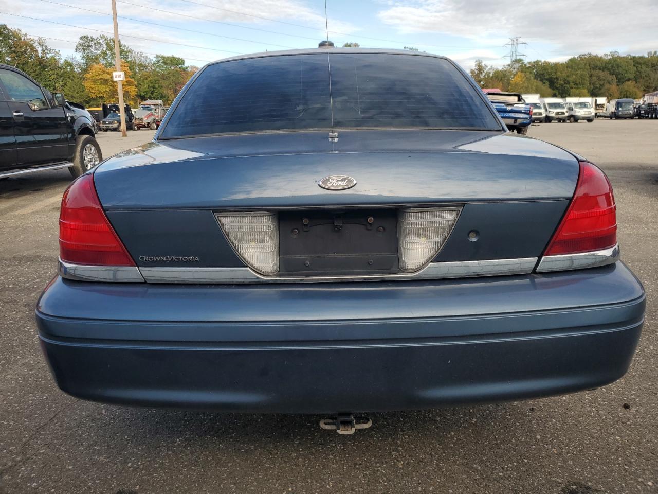 2011 Ford Crown Victoria Police Interceptor VIN: 2FABP7BV7BX105702 Lot: 86790345