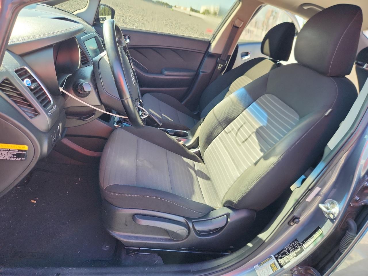 2017 Kia Forte Lx VIN: 3KPFL4A78HE071146 Lot: 90853795