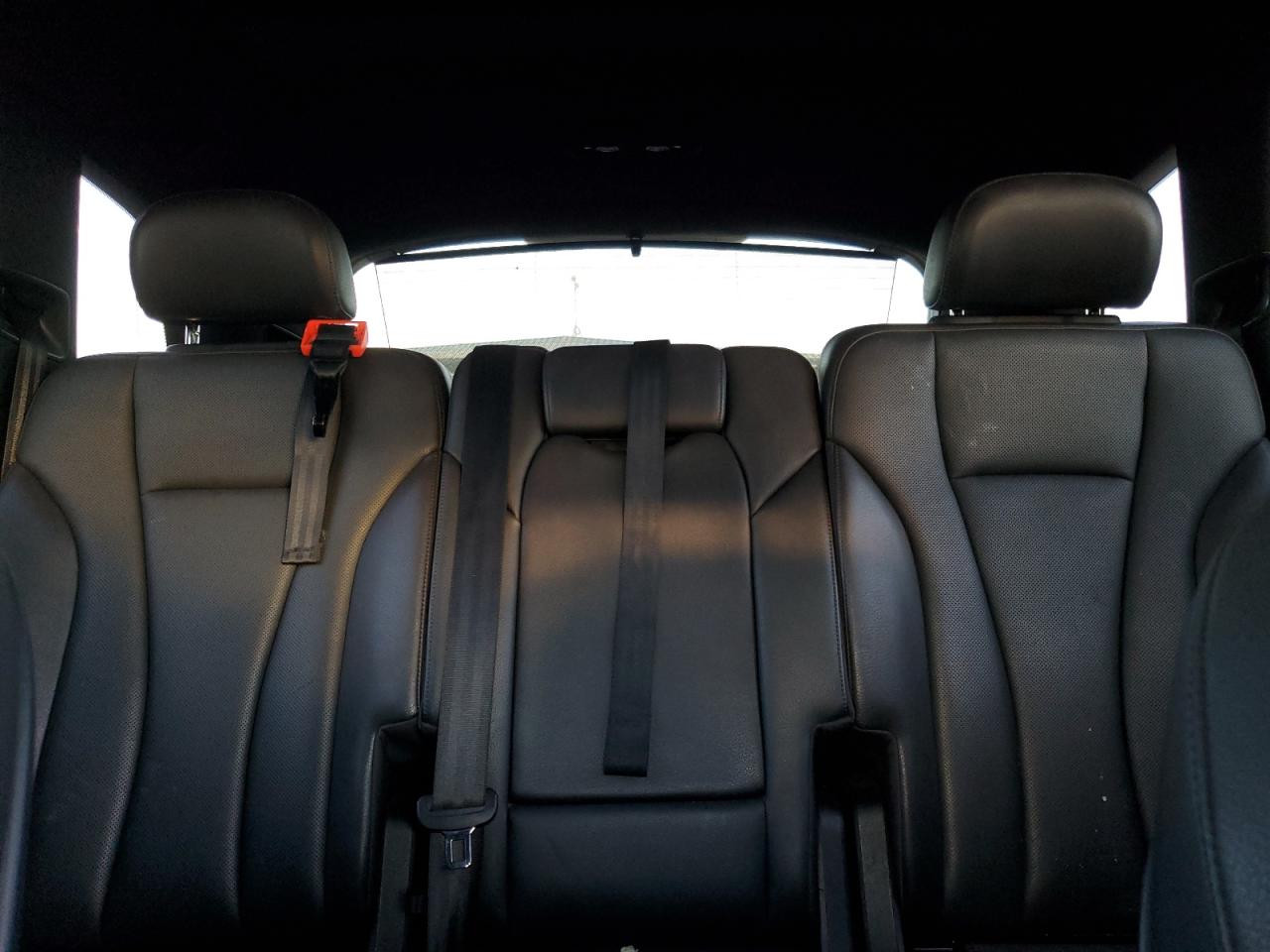 2017 Audi Q7 Premium Plus VIN: WA1LAAF74HD018634 Lot: 82588095