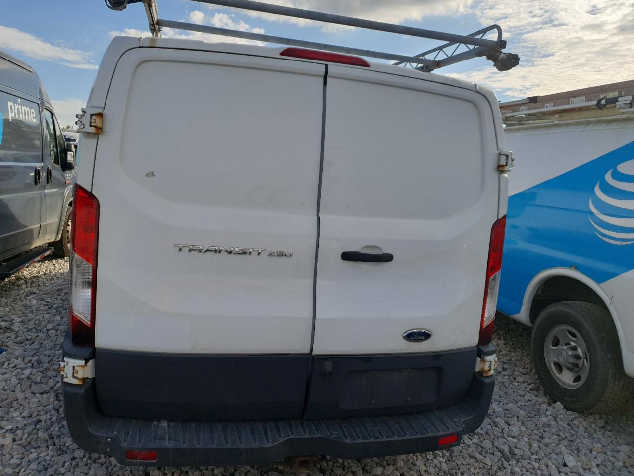 2016 Ford Transit T-250 VIN: 1FTYR1YM2GKA33893 Lot: 81575715