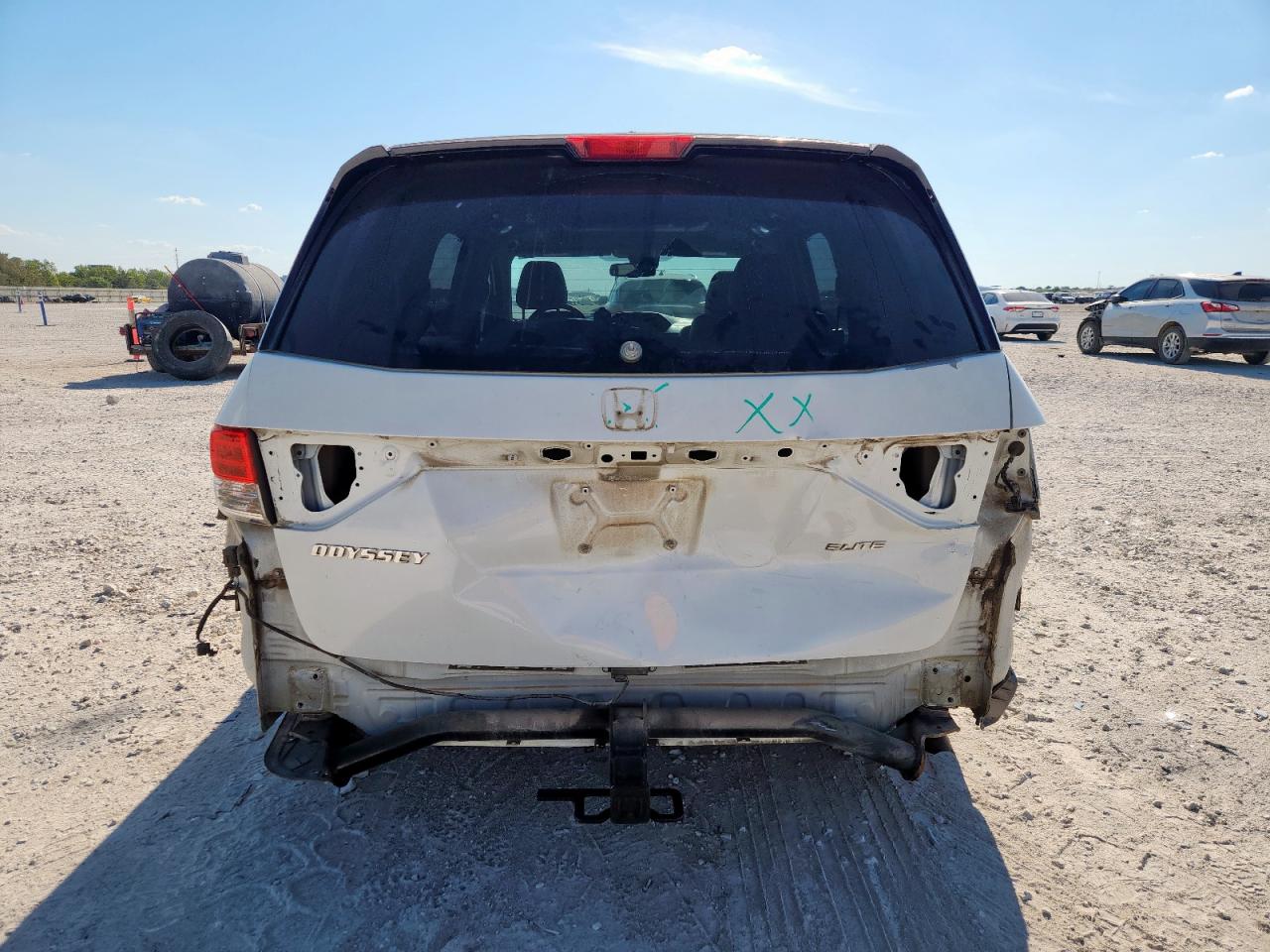 2015 Honda Odyssey Touring VIN: 5FNRL5H98FB045583 Lot: 82358465