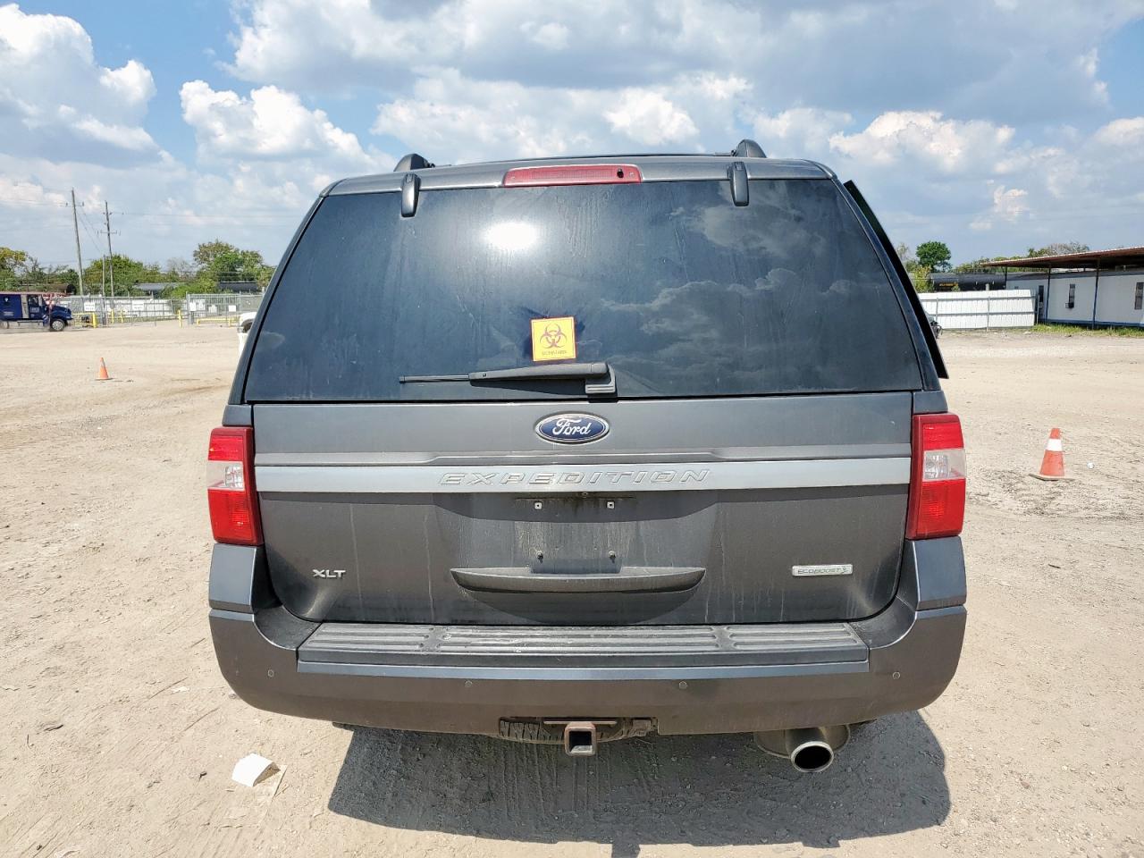 2016 Ford Other VIN: 1FMJU1HTXGEF27579 Lot: 81922515