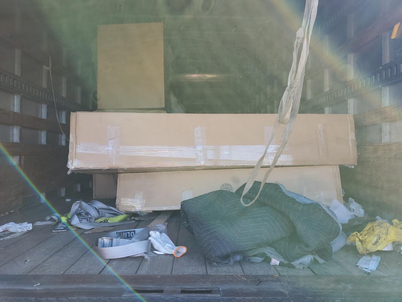 2006 Isuzu Npr Box Truck VIN: JALB4B16767020059 Lot: 90873535