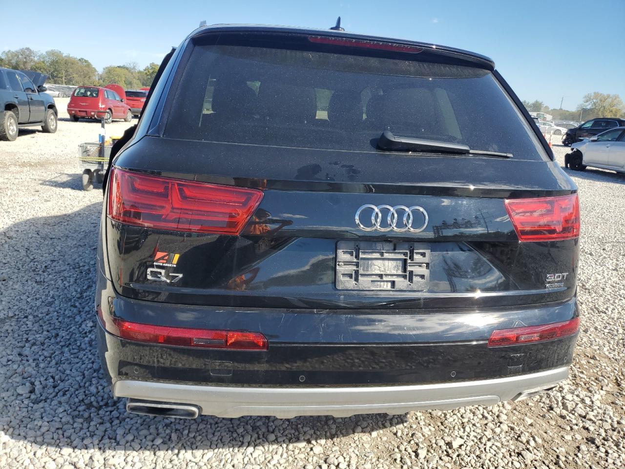 2018 Audi Q7 Premium Plus VIN: WA1LAAF72JD018587 Lot: 82397905