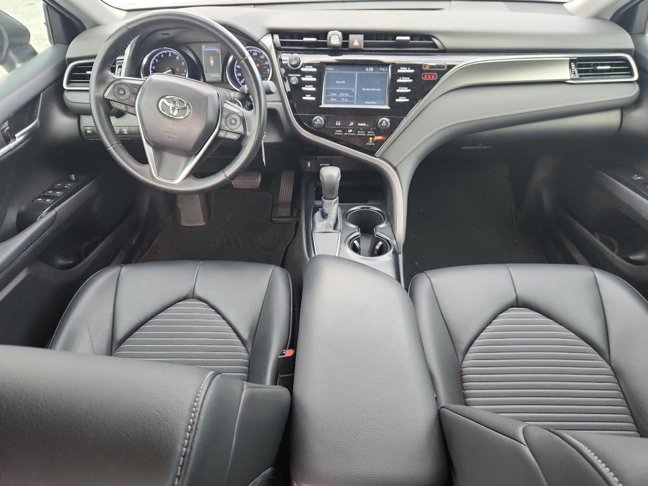 2019 Toyota Camry L VIN: 4T1B11HK4KU163582 Lot: 82344375