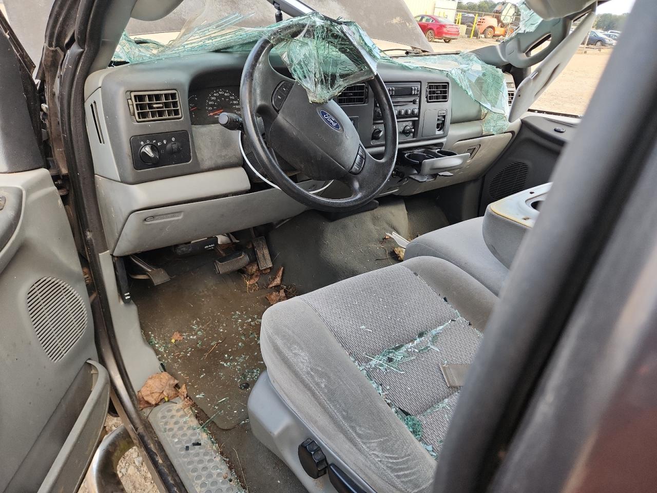 2004 Ford F250 Super Duty VIN: 1FTNW21S74EA42643 Lot: 85198535