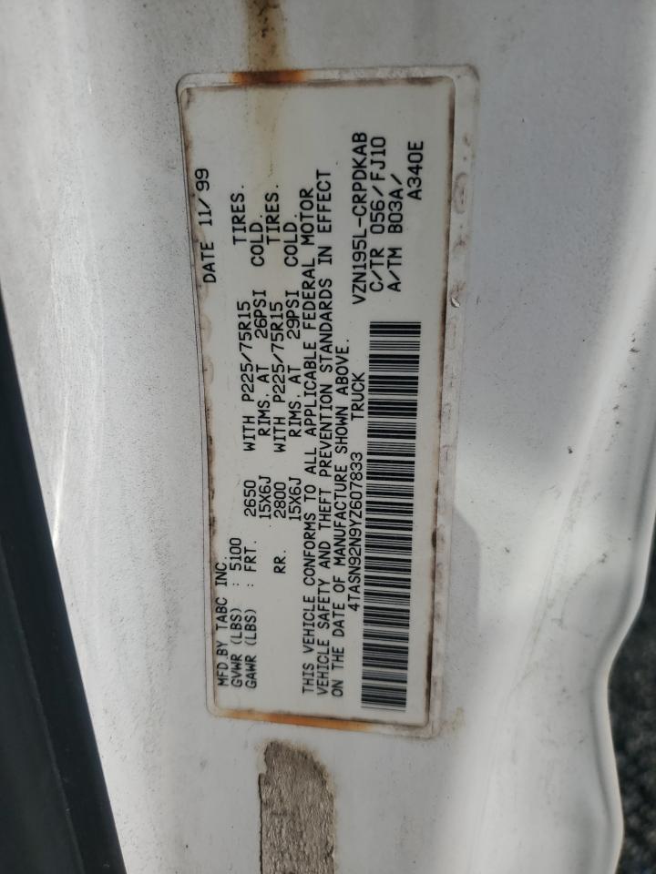 2000 Toyota Tacoma Xtracab Prerunner VIN: 4TASN92N9YZ607833 Lot: 90656645