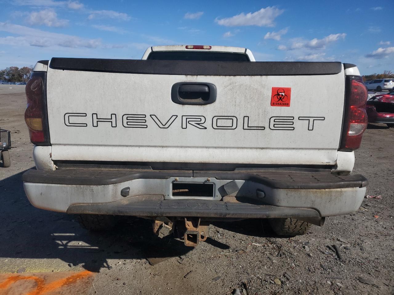 2004 Chevrolet Silverado K2500 Heavy Duty VIN: 1GCHK24UX4E124890 Lot: 91020595