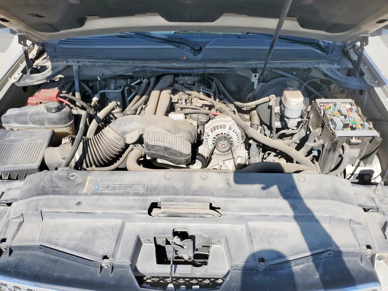 2010 Chevrolet Tahoe C1500 Lt VIN: 1GNUCBE09AR226054 Lot: 84646105