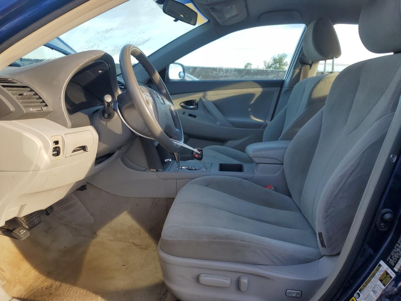 2009 Toyota Camry Base VIN: 4T1BE46K39U327553 Lot: 90038405