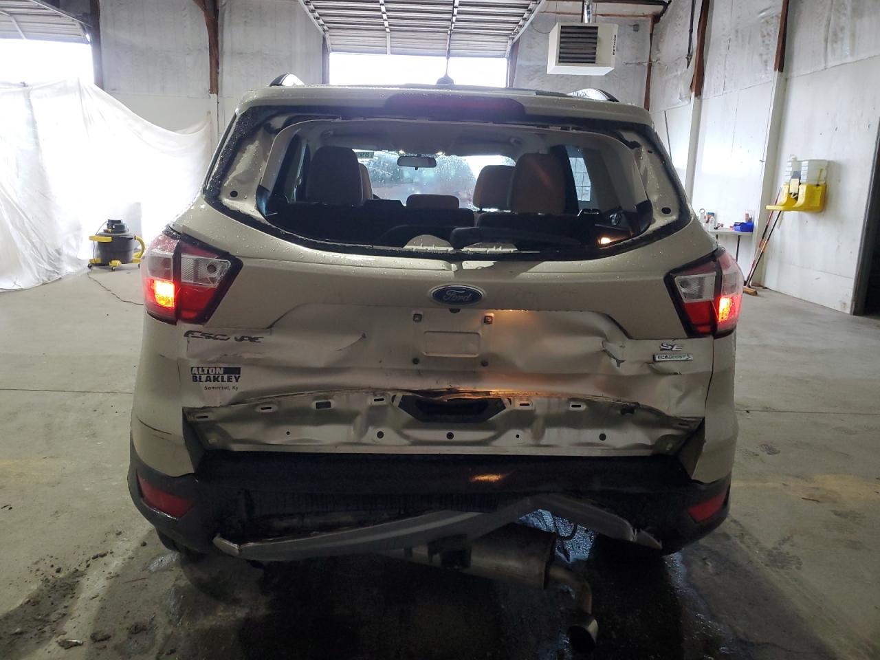 2017 Ford Escape Se VIN: 1FMCU0GD0HUD24592 Lot: 89915415