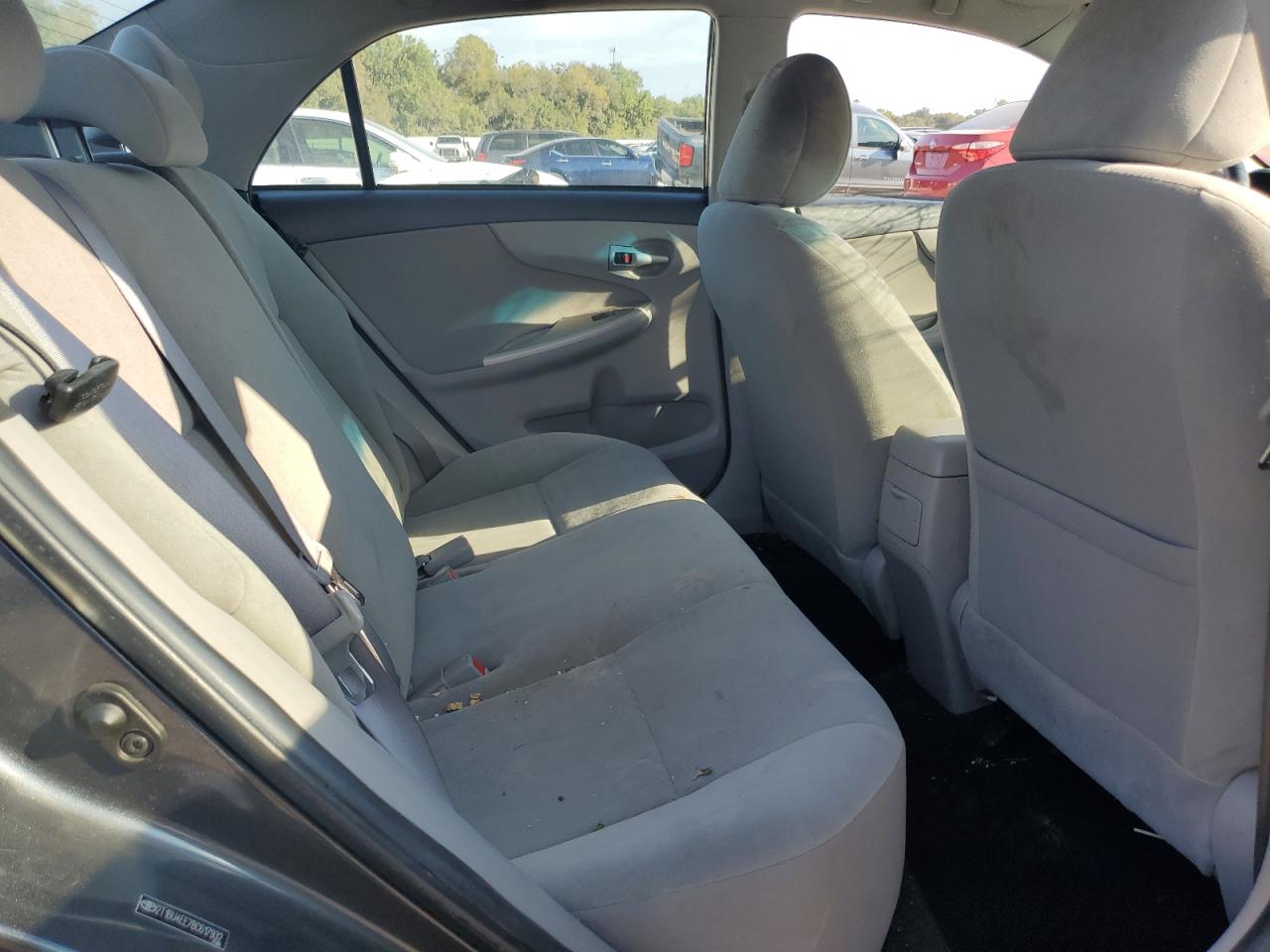 2011 Toyota Corolla Base VIN: 2T1BU4EE7BC617932 Lot: 82005285