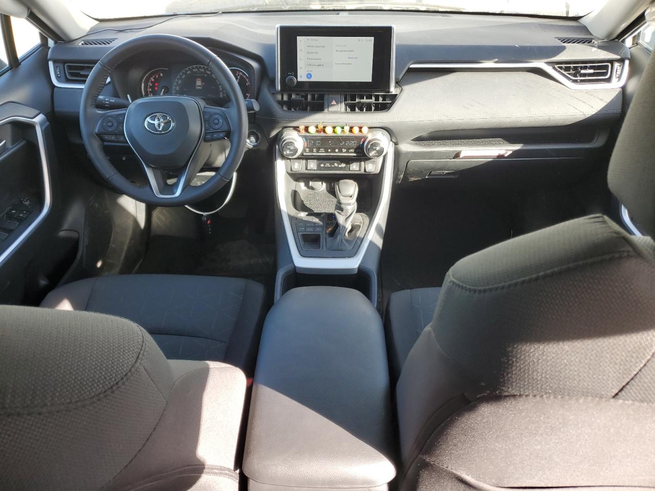 2024 Toyota Rav4 Xle VIN: 2T3R1RFV0RC478652 Lot: 85748545