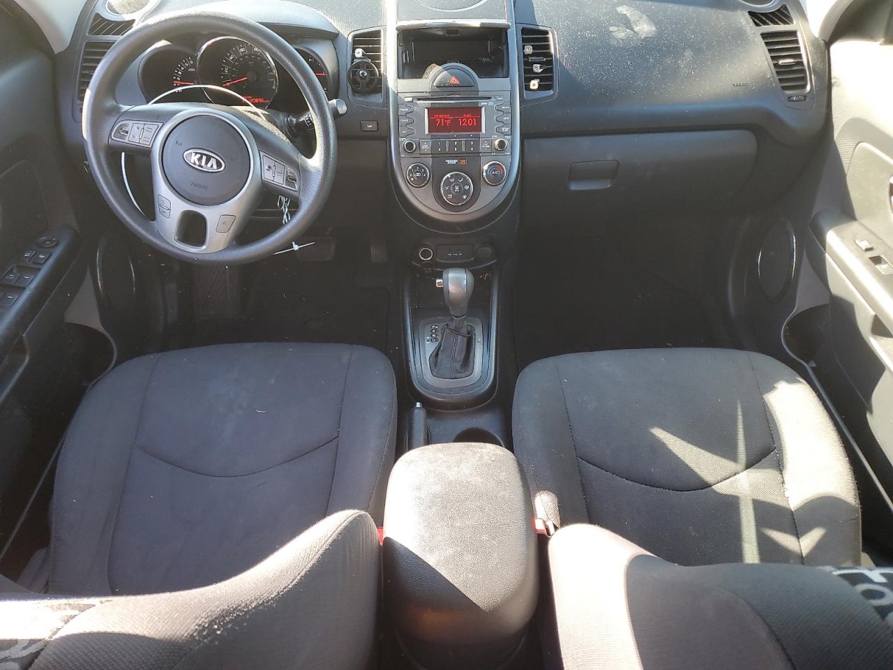 2011 Kia Soul + VIN: KNDJT2A22B7331678 Lot: 84955505