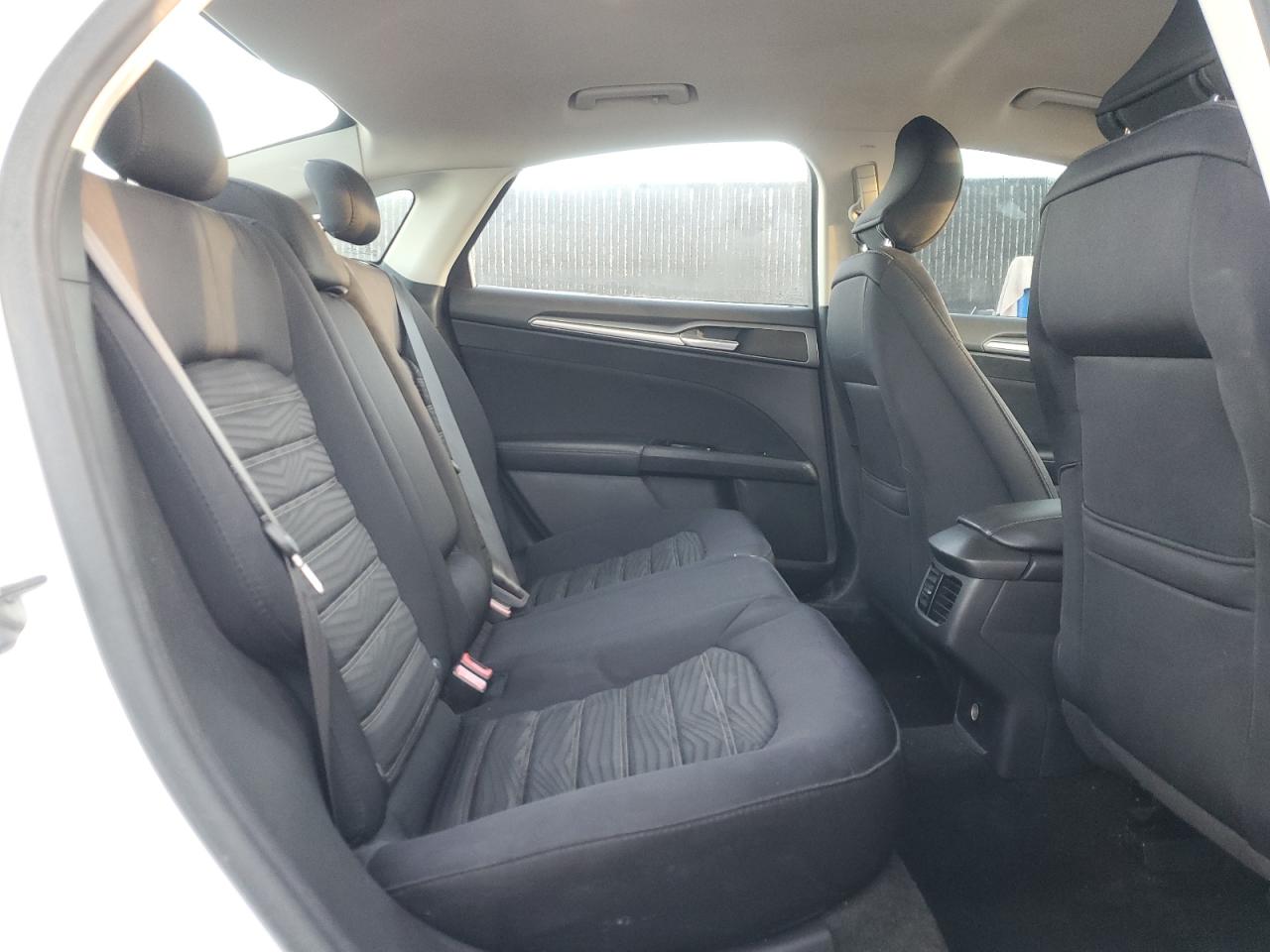 2016 Ford Fusion Se VIN: 3FA6P0H73GR344168 Lot: 85928675