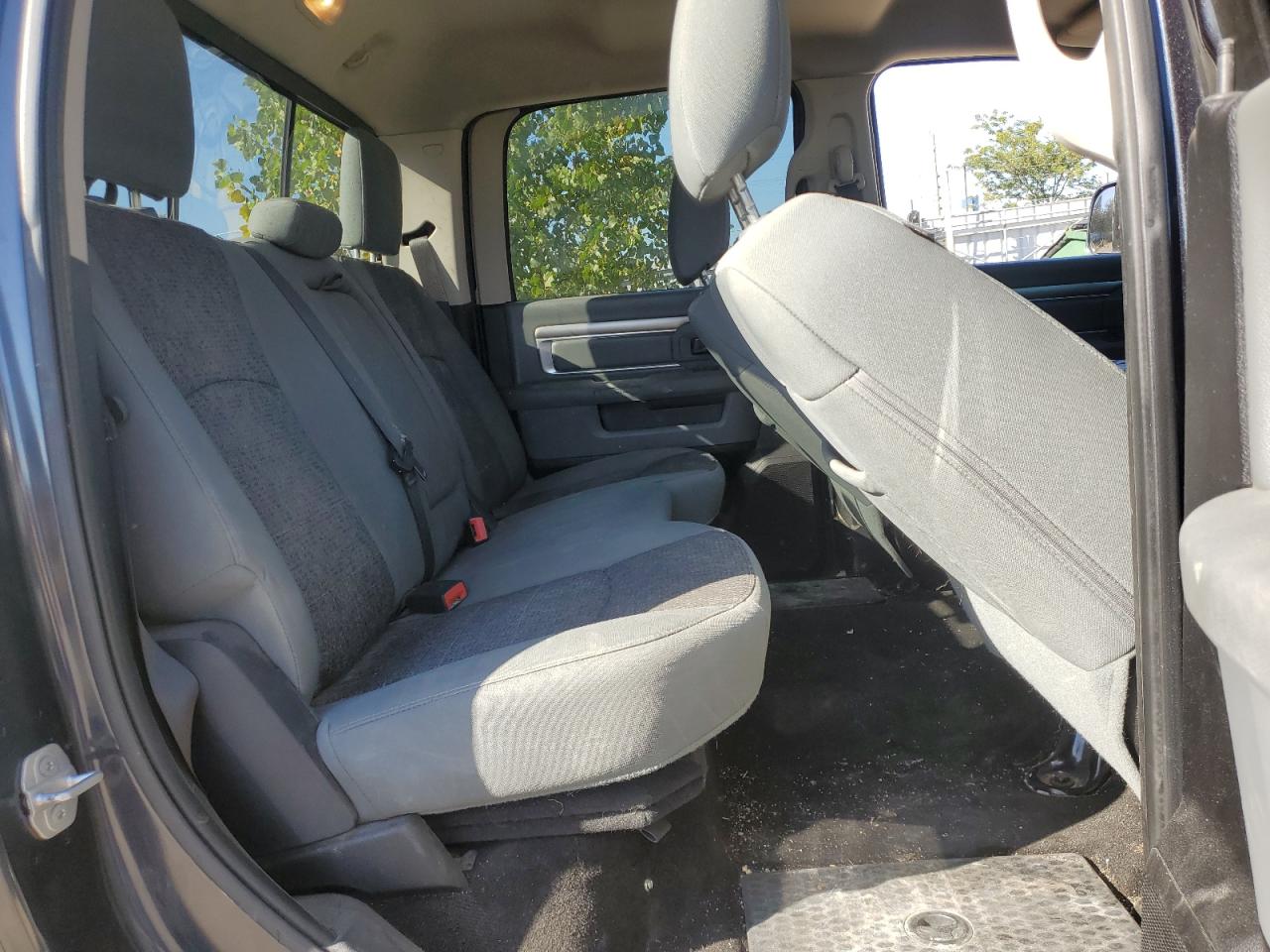 2015 Ram 1500 Slt VIN: 1C6RR7LM3FS575590 Lot: 85754595