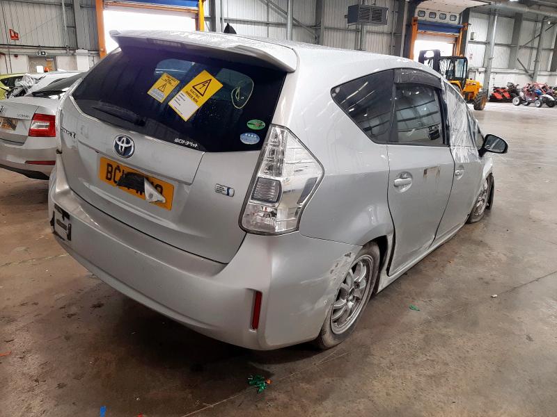 2014 TOYOTA PRIUS HYBRID 